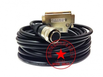GT11H-C100-37P 三菱人機(jī)界面配件電纜線包郵，三菱官網(wǎng)推薦